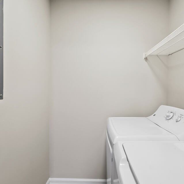 The Waterford Morrisville, NC - Renovated Apartment - In-Unit W/D
